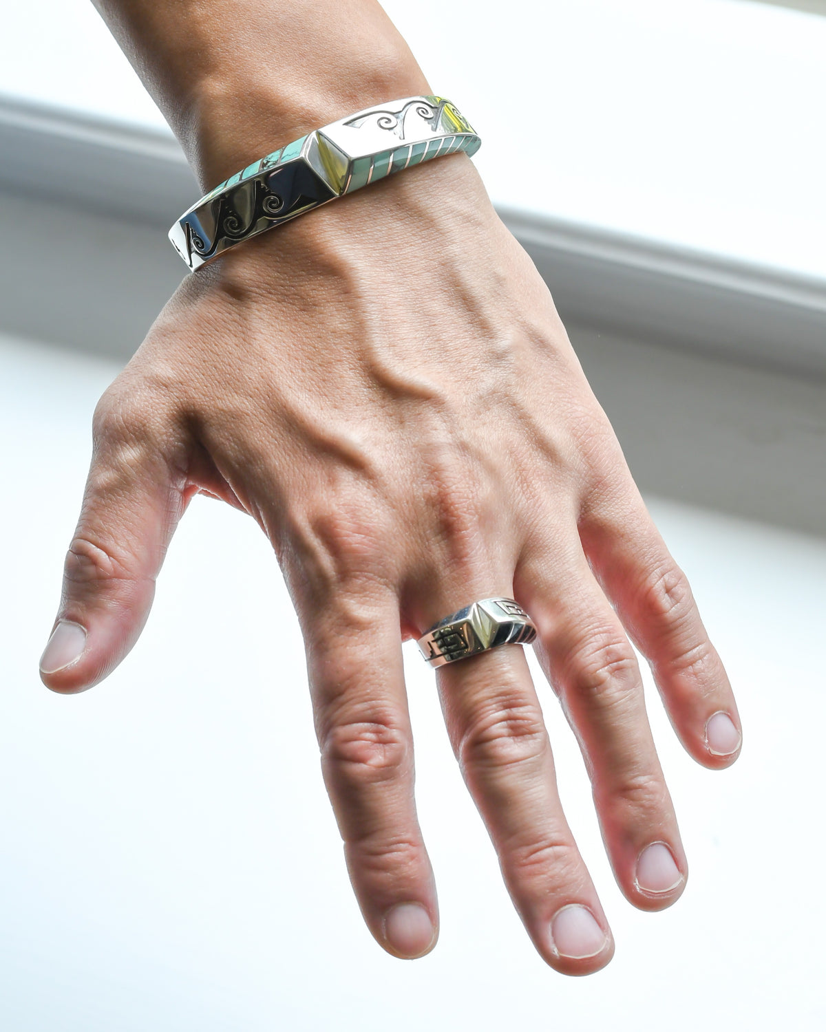 Cuff Bracelet -Lonn Parker-